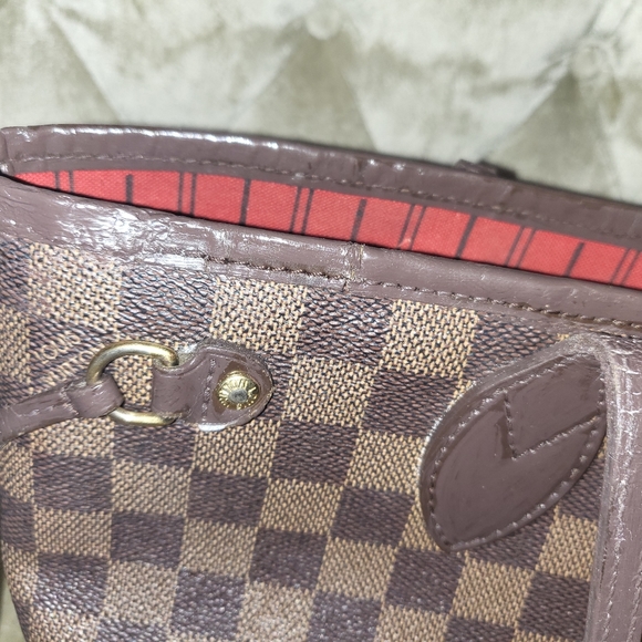 (SOLD)Authtnic Louis Vuitton Damier ebene neverful Pm - Picture 8 of 16